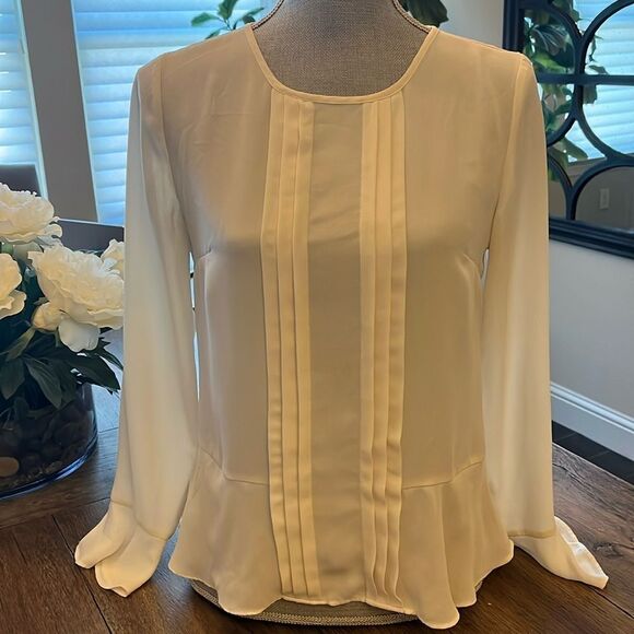 BANANA REPUBLIC CREPE BLOUSE - Picture 2 of 5